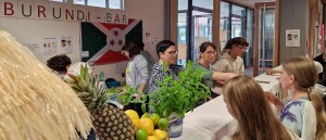 Burundi-Bar_Tresen